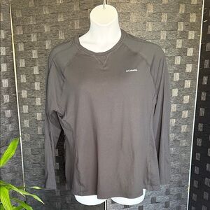 Columbia Black Long Sleeve Top NWOT. XXL